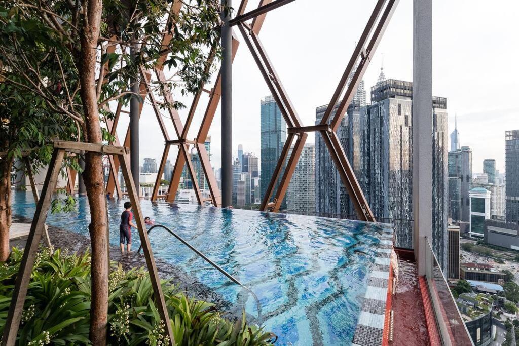 Klcc Musicalsty5Pax At Scarletzsuites Kuala Lumpur Esterno foto