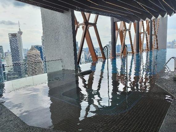 Klcc Musicalsty5Pax At Scarletzsuites Kuala Lumpur Esterno foto